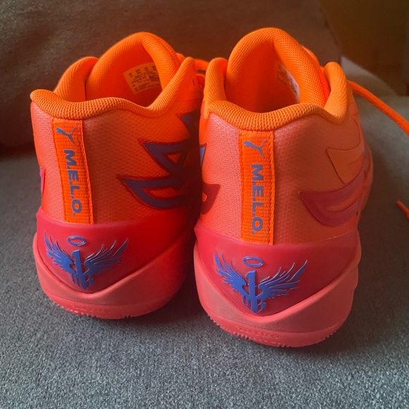 Puma LaMelo Ball MB.02
Supernova - Picture 4 of 7